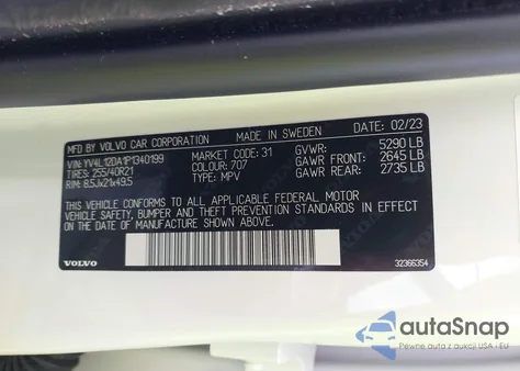 2023 Volvo Xc60 B5 Ultimate Bright Theme z USA, uszkodzony, nr VIN YV4L12DA1P1340199